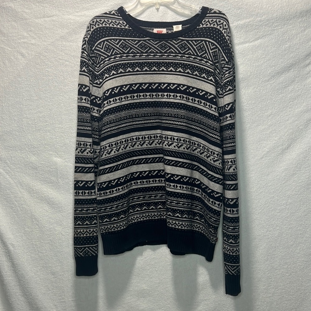 Levi’s Sweater